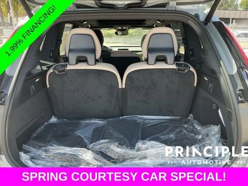 New 2026 Volvo XC90 B6 Plus w/ Protection Package Premier AWD/4WD image 32