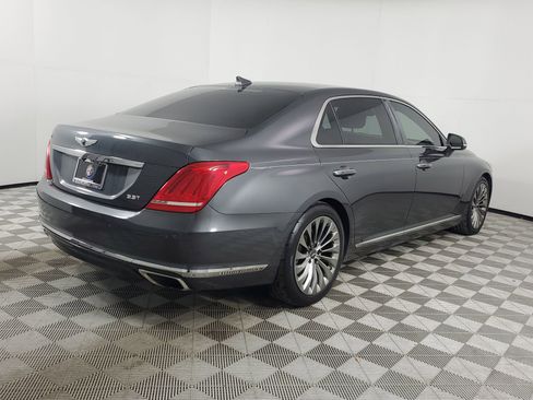 Used 2017 Genesis G90 3.3T Premium image 10