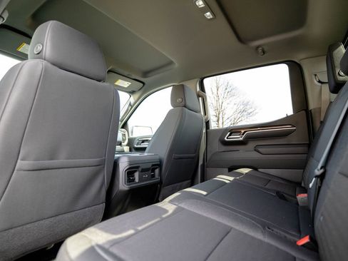New 2026 Chevrolet Silverado 1500 RST w/ Redline Edition AWD/4WD image 27