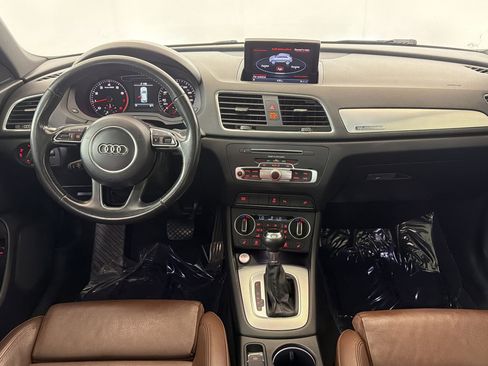 Used 2018 Audi Q3 2.0T Premium Plus w/ Premium Plus Package image 23