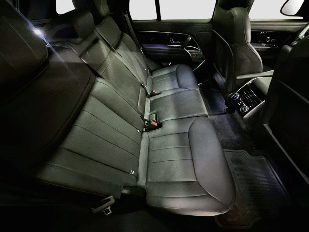Certified 2023 Land Rover Range Rover SE AWD/4WD image 28