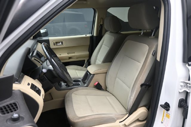 Used 2016 Ford Flex SE FWD image 15