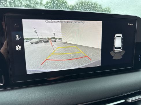 Used 2025 Hyundai Palisade SEL FWD image 25