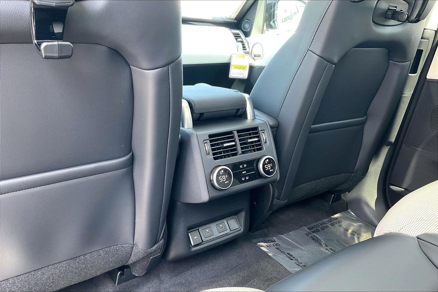 New 2026 Land Rover Discovery S AWD/4WD image 24