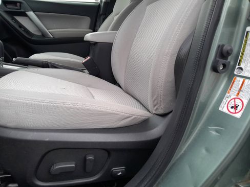 Used 2018 Subaru Forester 2.5i Premium image 11