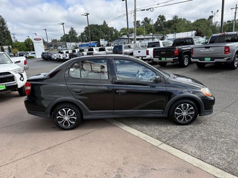 Used 2002 Toyota Echo Sedan FWD image 7