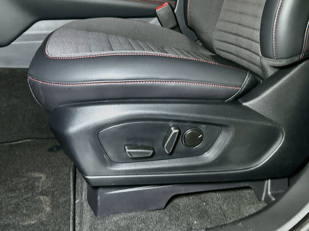 New 2027 Ford Explorer ST-Line AWD/4WD image 15