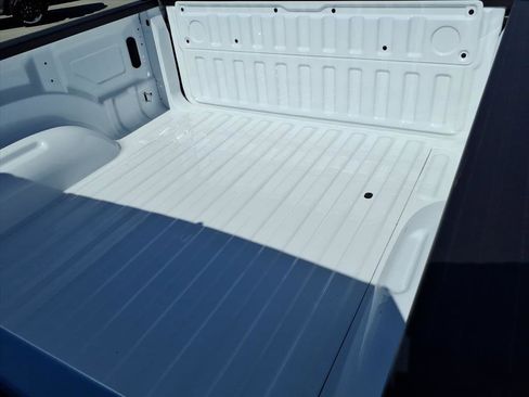 New 2026 RAM 1500 Express AWD/4WD image 12