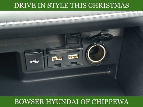 Used 2020 Toyota Highlander Limited image 20