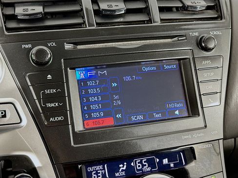 Used 2014 Toyota Prius V Five FWD image 19