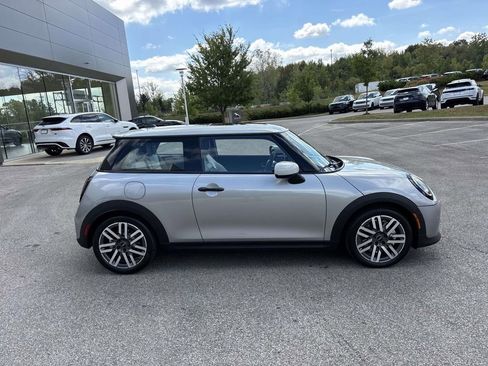New 2026 MINI Cooper S image 8