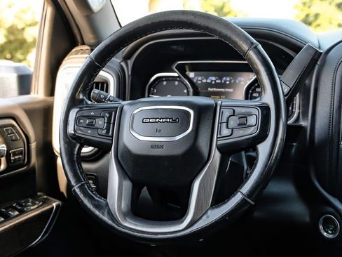 Used 2021 GMC Sierra 3500 Denali w/ Technology Package AWD/4WD image 15