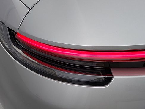 Used 2021 Porsche 911 Targa 4S image 33