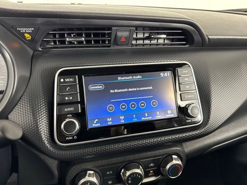 Used 2024 Nissan Kicks S image 13