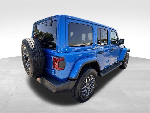 New 2026 Jeep Wrangler Unlimited Sahara AWD/4WD image 6