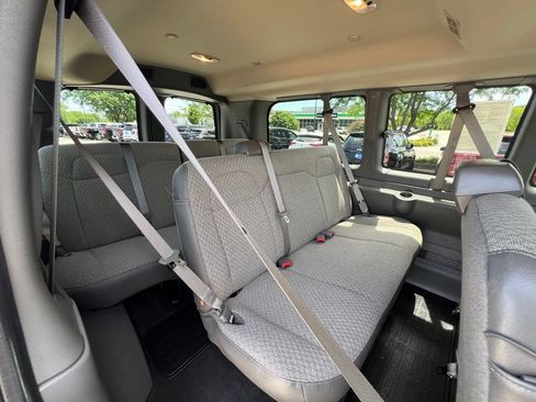 Used 2025 Chevrolet Express 2500 LT w/ LT Preferred Equipment Group RWD image 27
