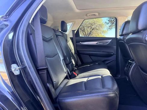 Used 2019 Cadillac XT5 Premium Luxury AWD/4WD image 27