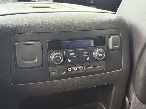 Used 2016 GMC Yukon XL Denali w/ Open Road Package image 16