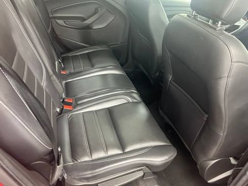 Used 2018 Ford Escape Titanium w/ Ford Safe & Smart Package AWD/4WD image 22