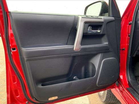 Used 2023 Toyota 4Runner TRD Sport image 19