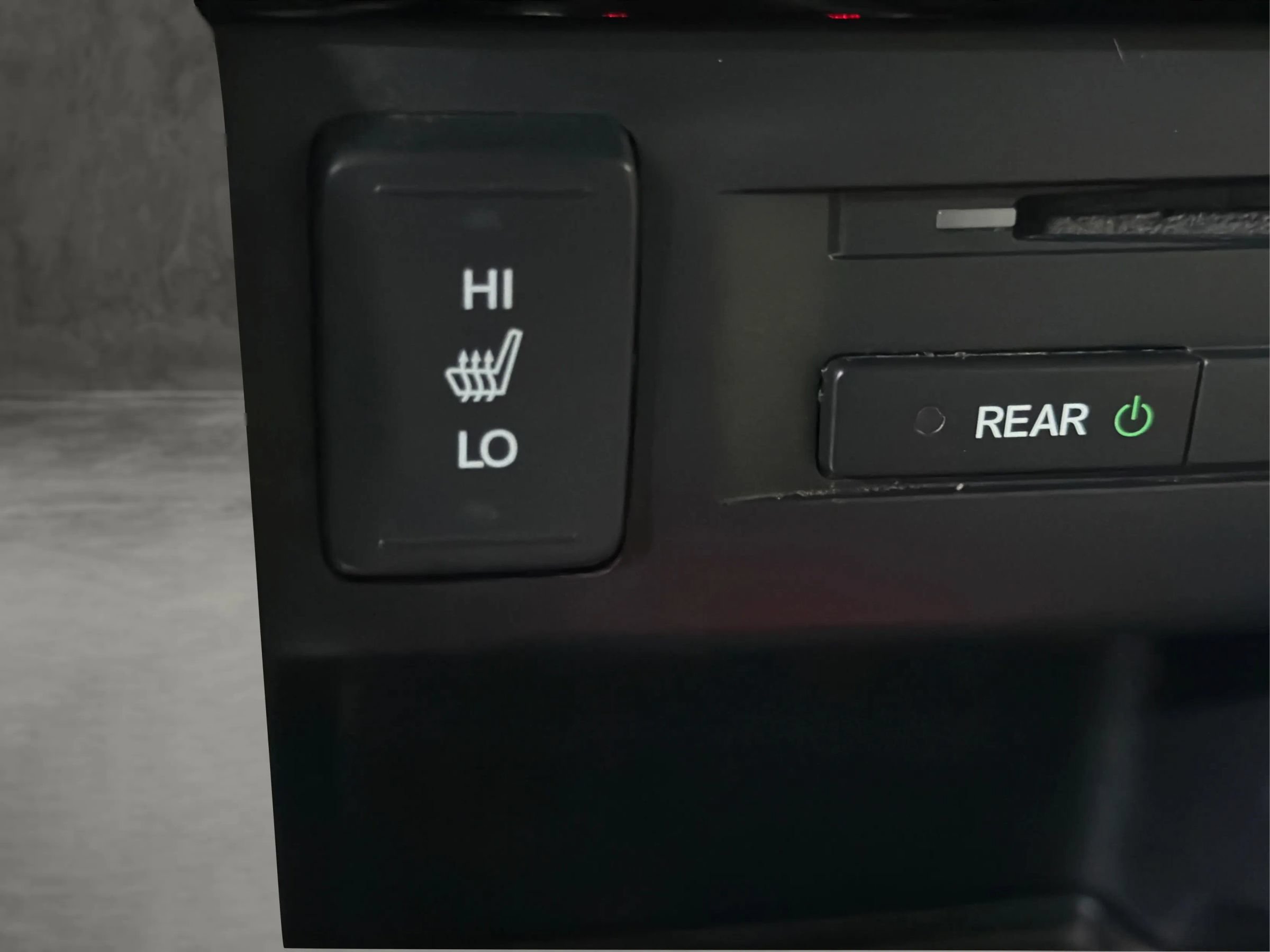 Used 2017 Honda Pilot Touring image 23