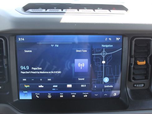 Used 2023 Ford Bronco Badlands w/ Sasquatch Package AWD/4WD image 38