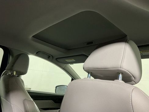 Used 2022 Honda Odyssey EX-L image 4