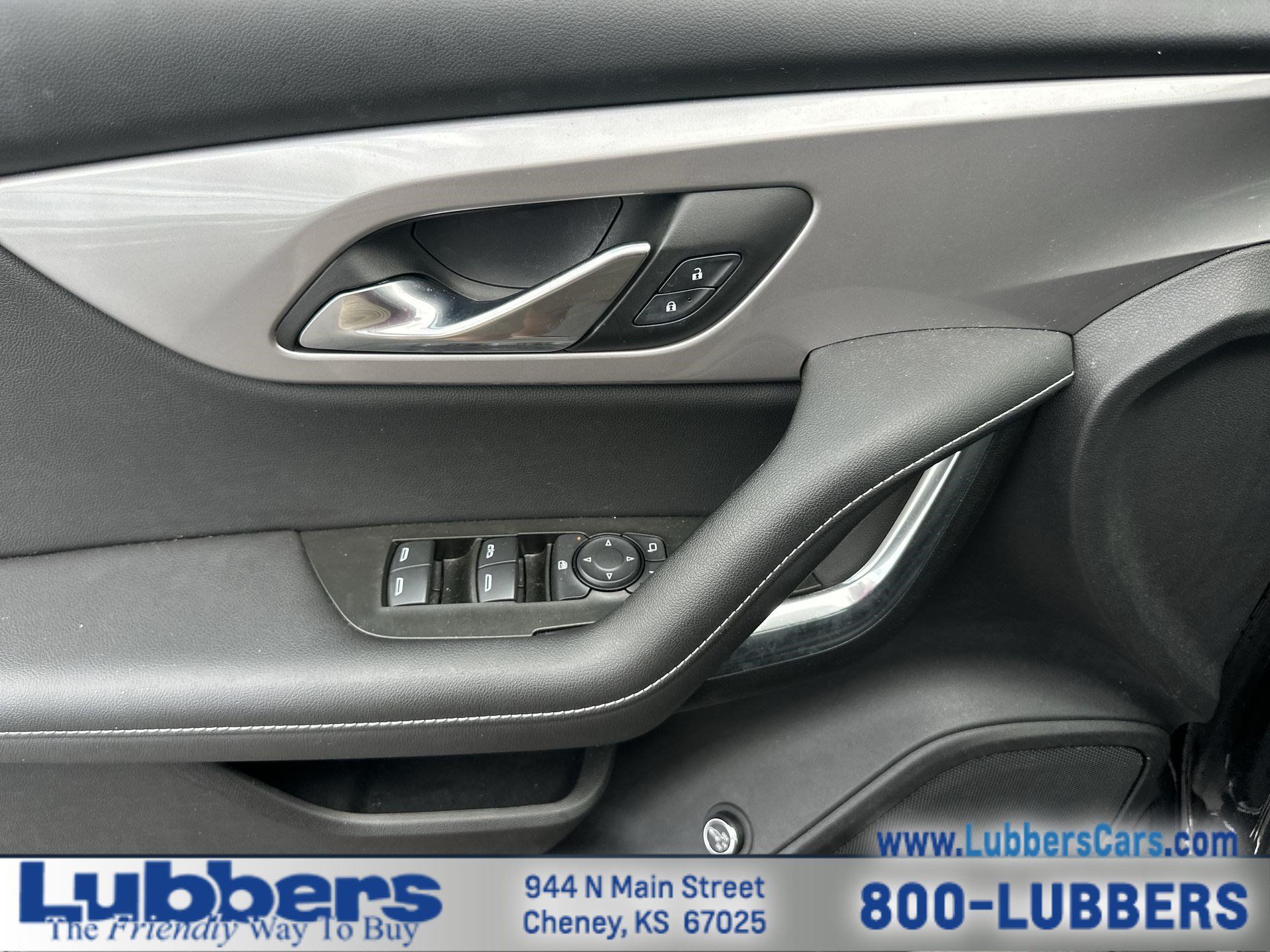 Used 2024 Chevrolet Blazer LT FWD image 13