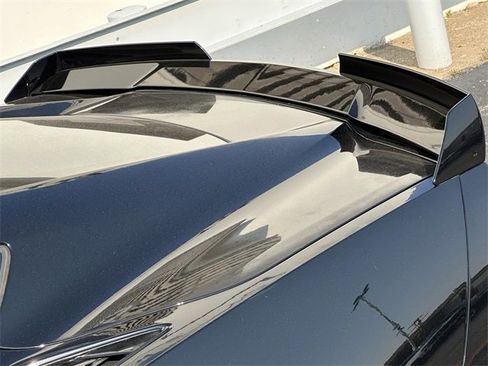 Used 2016 Chevrolet Corvette Stingray Coupe w/ 2LT Preferred Equipment Group image 10