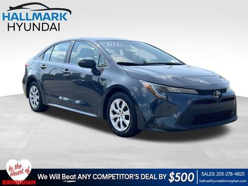 Used 2024 Toyota Corolla LE FWD image 1