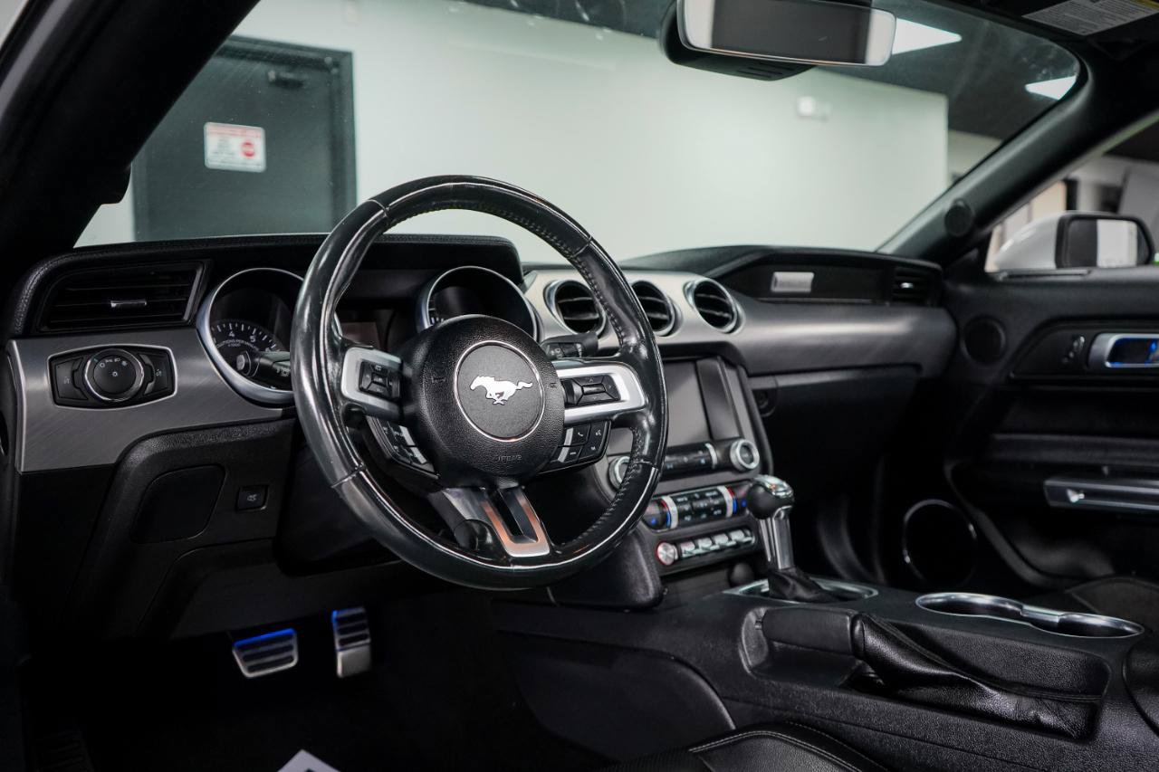 Used 2023 Ford Mustang Premium RWD image 10
