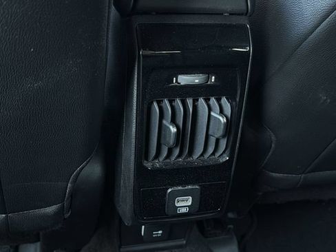 Used 2024 Jeep Compass Limited AWD/4WD image 18
