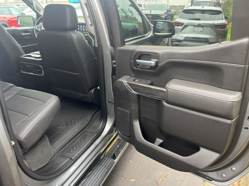 Used 2021 Chevrolet Silverado 1500 LTZ image 35