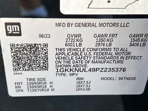 Used 2023 GMC Acadia SLT image 26