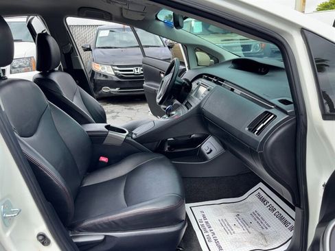 Used 2013 Toyota Prius Persona Series FWD image 12