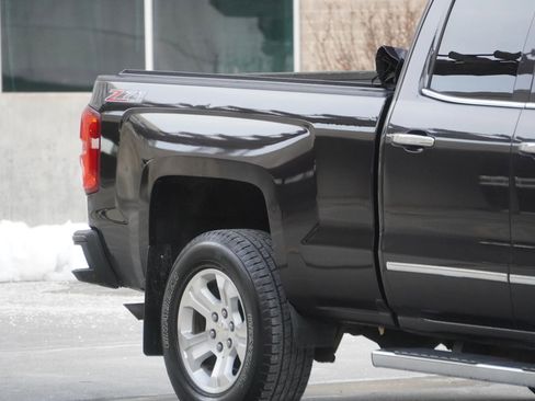 Used 2016 Chevrolet Silverado 1500 LTZ Z71 w/ LTZ Plus Package AWD/4WD image 35