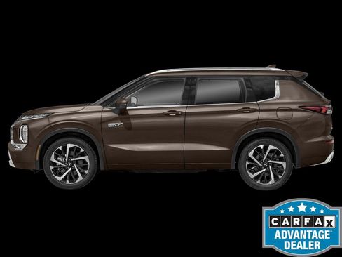 Used 2024 Mitsubishi Outlander SEL image 3