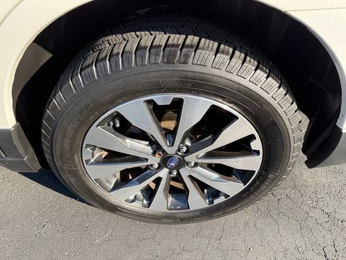 Used 2015 Subaru Outback 3.6R Limited image 51