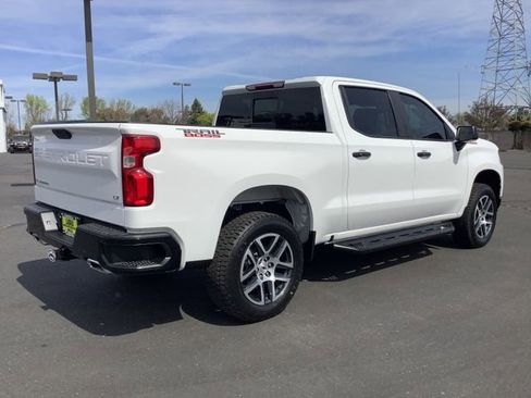 Used 2019 Chevrolet Silverado 1500 LT Trail Boss image 33