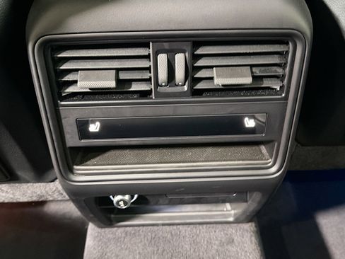 Certified 2025 Porsche Cayenne Turbo image 21