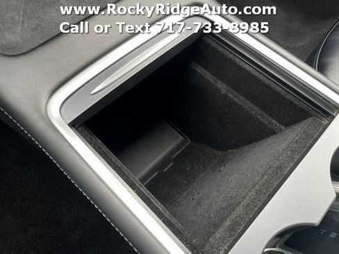 Used 2023 Tesla Model 3 Standard Range image 23