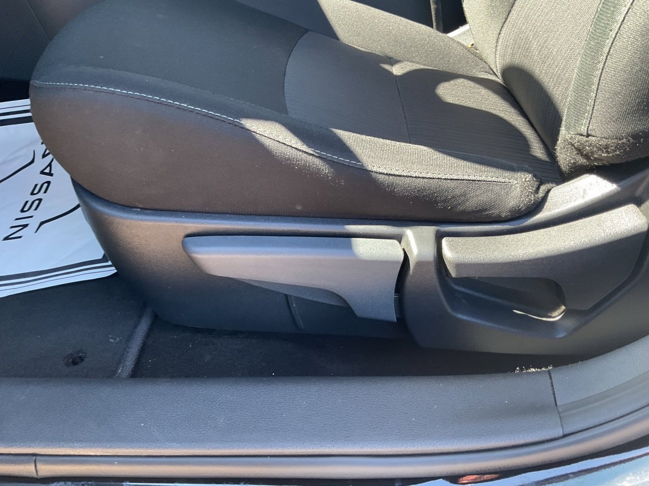Used 2025 Nissan Sentra SV w/ Trunk Package FWD image 11