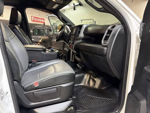 Used 2022 RAM 2500 Tradesman w/ Protection Group AWD/4WD image 34
