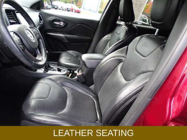 Used 2019 Jeep Cherokee Limited AWD/4WD image 3