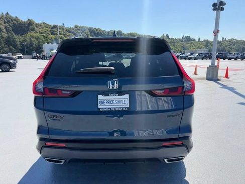Used 2026 Honda CR-V Sport image 8