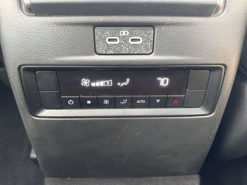 Used 2024 MAZDA CX-90 3.3 Turbo w/ Preferred Plus image 14