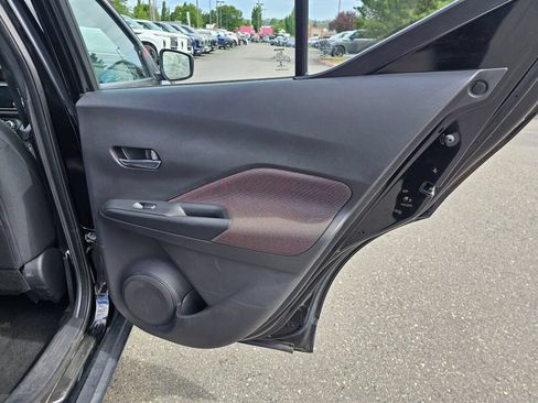 Used 2020 Nissan Kicks SV w/ Exterior Package FWD image 14
