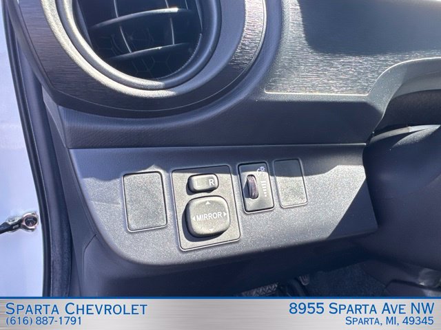 Used 2016 Toyota Prius C One FWD image 17