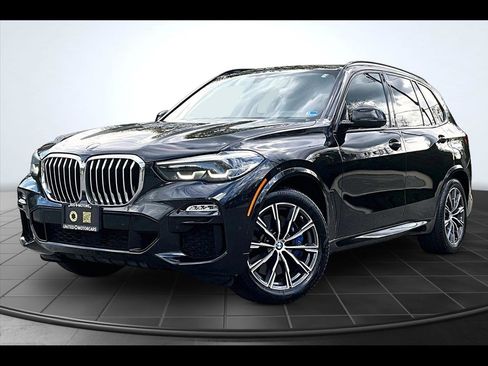 Used 2019 BMW X5 xDrive40i w/ M Sport Package image 1