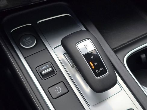 Certified 2025 INFINITI QX60 Luxe image 31